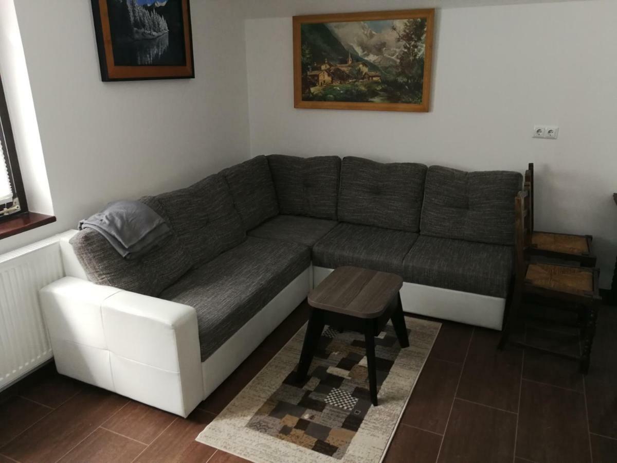 Klemen Apartment *